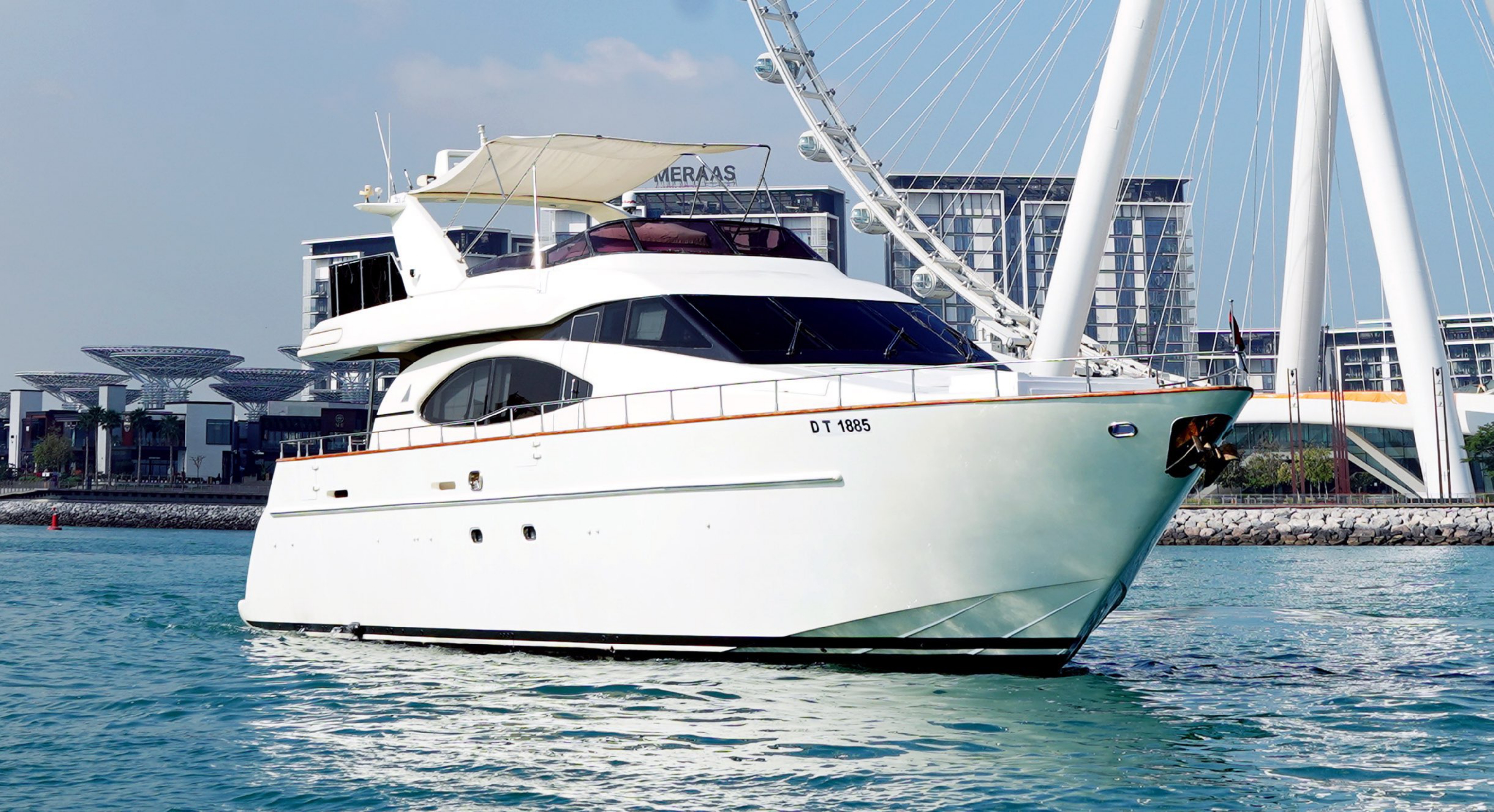 Luxury Yacht AZIMUT in Dubai